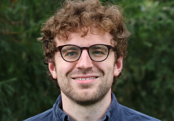 Felix Aidala headshot